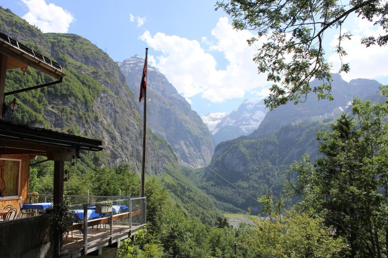 Готель Berggasthaus Obbort Linthal Екстер'єр фото